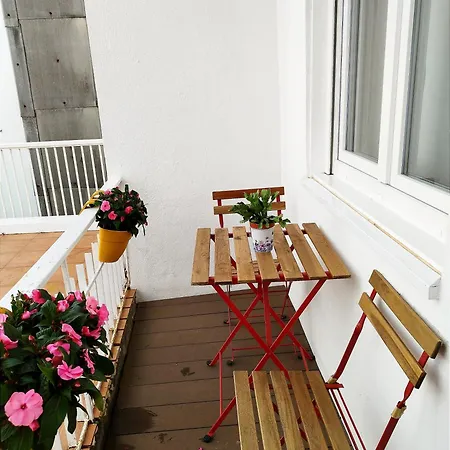 Vivienda Alameda De Santiago Διαμέρισμα *