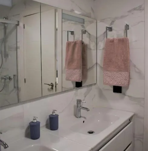 Vivienda Alameda De Santiago شقة سانتياغو دي كومبوستيلا